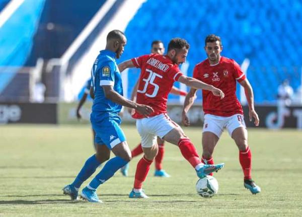'كاف' يغرم الأهلي المصري والهلال السوداني