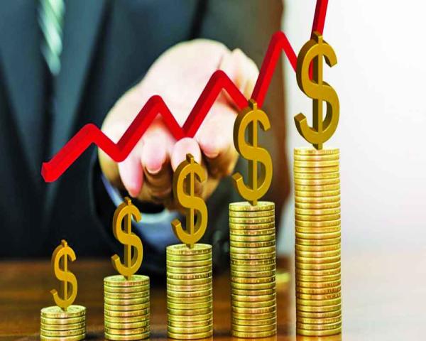 رغم أزمة سقف الدين.. الدولار يرتفع مستفيدًا من الطلب على الملاذات الآمنة