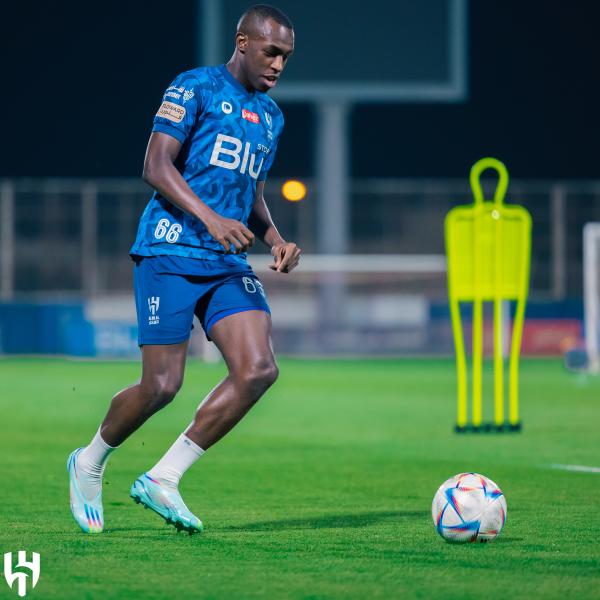 عودة بعد الراحة.. الهلال يبدأ استعداداته لأبها