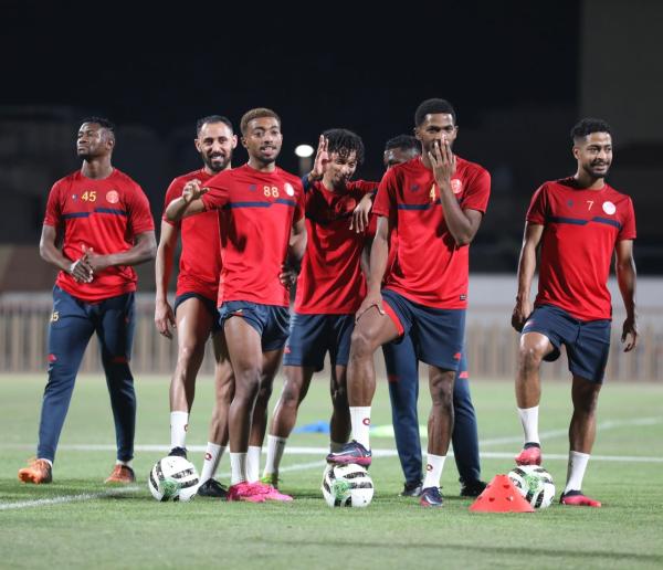 دوري يلو .. القادسية يبحث عن طوق النجاة بالعربي