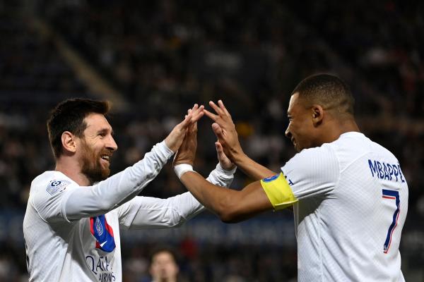 مبابي يصدم ريال مدريد ويشكر ميسي