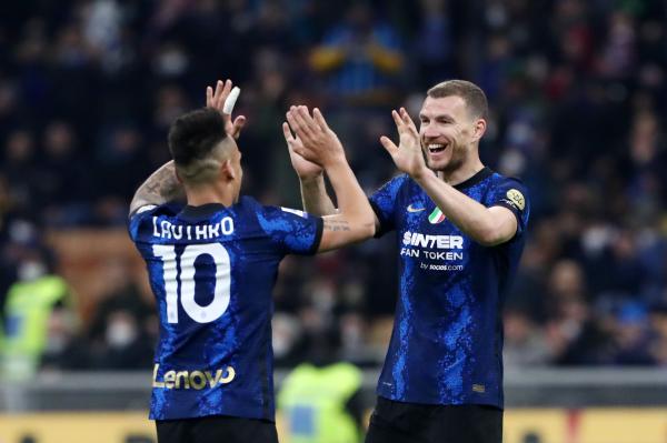 عاجل | الهلال يقدم عرضا لمهاجم إنتر ميلان