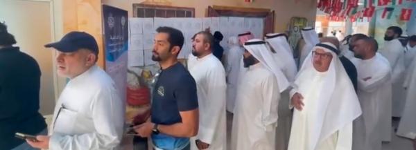 بدء التصويت في انتخابات مجلس الأمة بالكويت