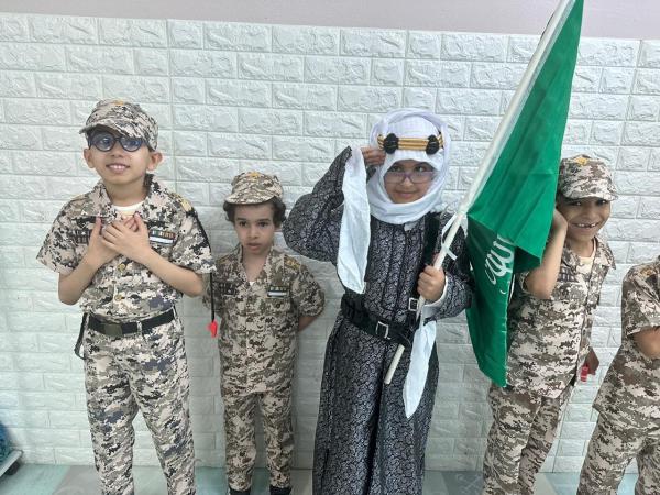 مركز التأهيل الخاص بالجبيل يحتفل بختام الأنشطة وتخريج الدفعة التاسعة من طلاب وطالبات المركز للتعليم العام - مركز التأهيل الخاص بالجبيل