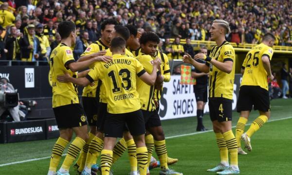 بايرن ميونخ يتوصل لاتفاق مع ظهير دورتموند