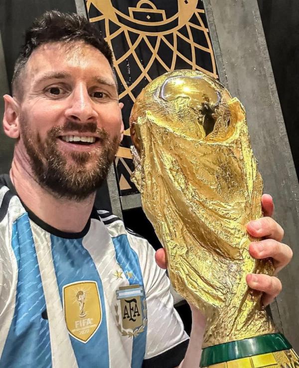 ميسي يستبعد الظهور في مونديال 2026