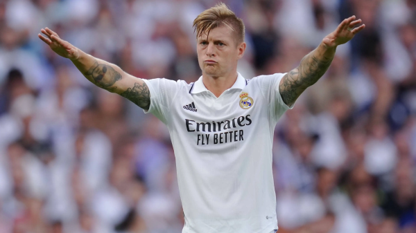 رسميًا.. ريال مدريد يُعلن تجديد عقد توني كروس