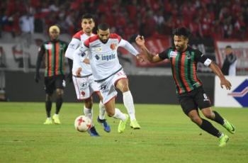 الصراع على لقب الدوري المغربي يحتدم بين الجيش الملكي والوداد الرياضي