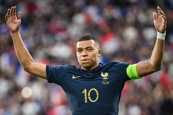 حقيقة مفاوضات ريال مدريد مع مبابي