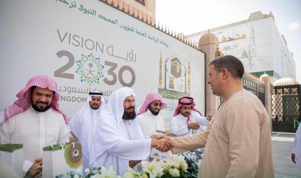 'السديس' يعلن نجاح تفويج الحجاج من المسجد النبوي