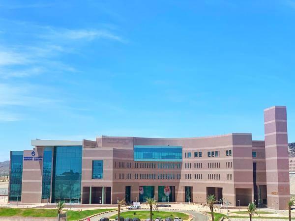 'الباحة' تحدد مواعيد التسجيل والقبول للعام الجامعي 1445هـ