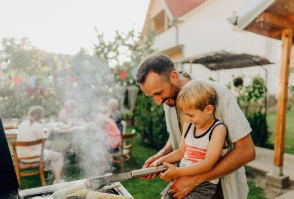 عيد الأضحى وقت مناسب لإقامة حفل شواء- مشاع إبداعي