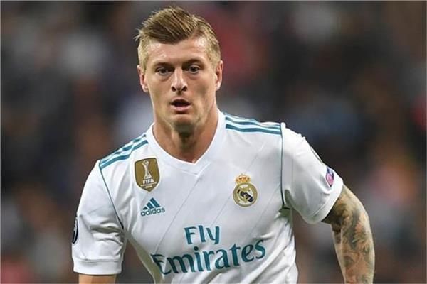 توني كروس يعلن استمراه مع ريال مدريد