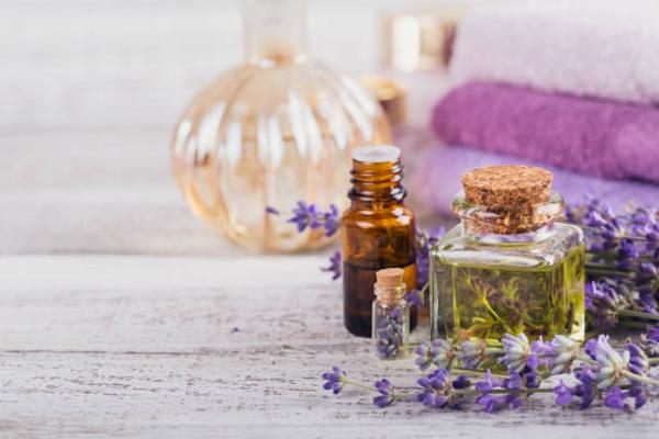 تخلص من الضغوط.. 5 زيوت عطرية تجلب الهدوء