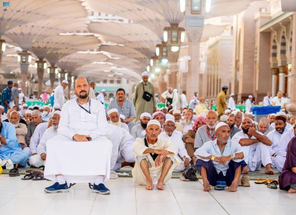 وصول الحجاج إلى المدينة المنورة - واس 