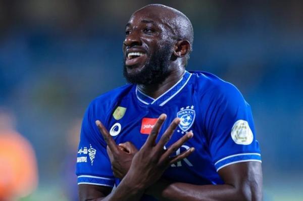 رسمياً.. الهلال يعلن عودة ماريغا للرياض بقرار فني