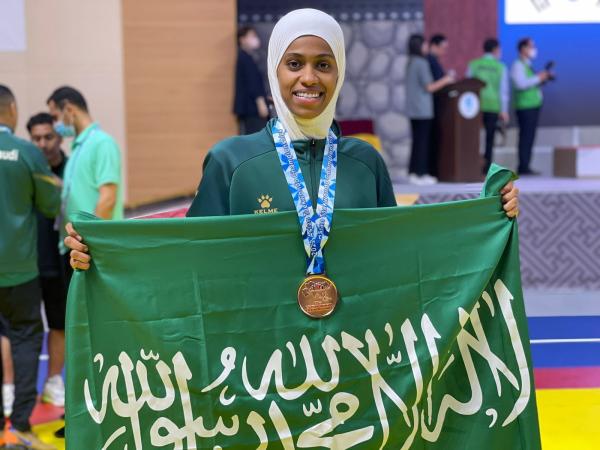 دنيا أبو طالب.. إنجازات متواصلة في التايكوندو