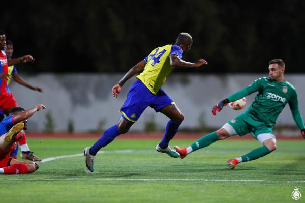 النصر يستهل ودياته بثنائية في ألفيركا البرتغالي