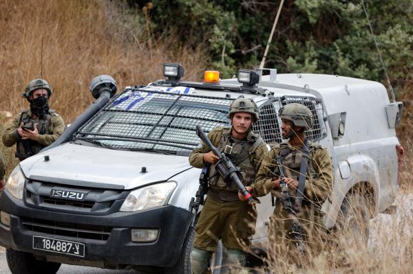 إصابة فلسطينيين في اعتداءات للمستوطنين بمدينة الخليل
