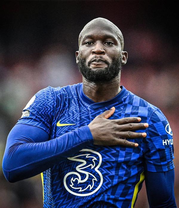 لوكاكو يطرق أبواب الهلال بعد هجوم جماهير يوفنتوس