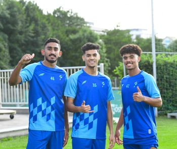 سعيد باعطية وثلاثي المنتخب ينتظمون في تدريبات الفتح