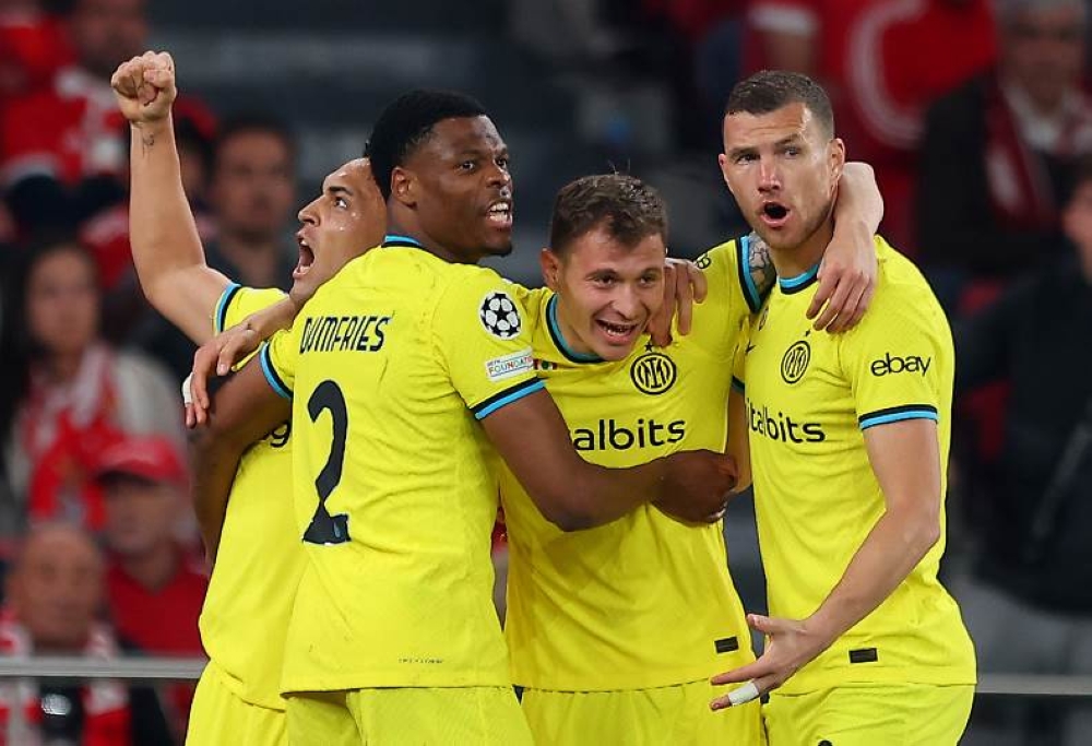 إعلان قائمة إنتر لمباراتي النصر وباريس