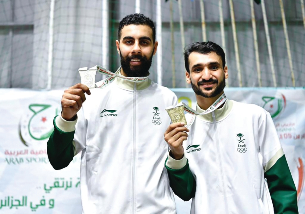 أخضر الطاولة صنع التاريخ في أرض الجزائر