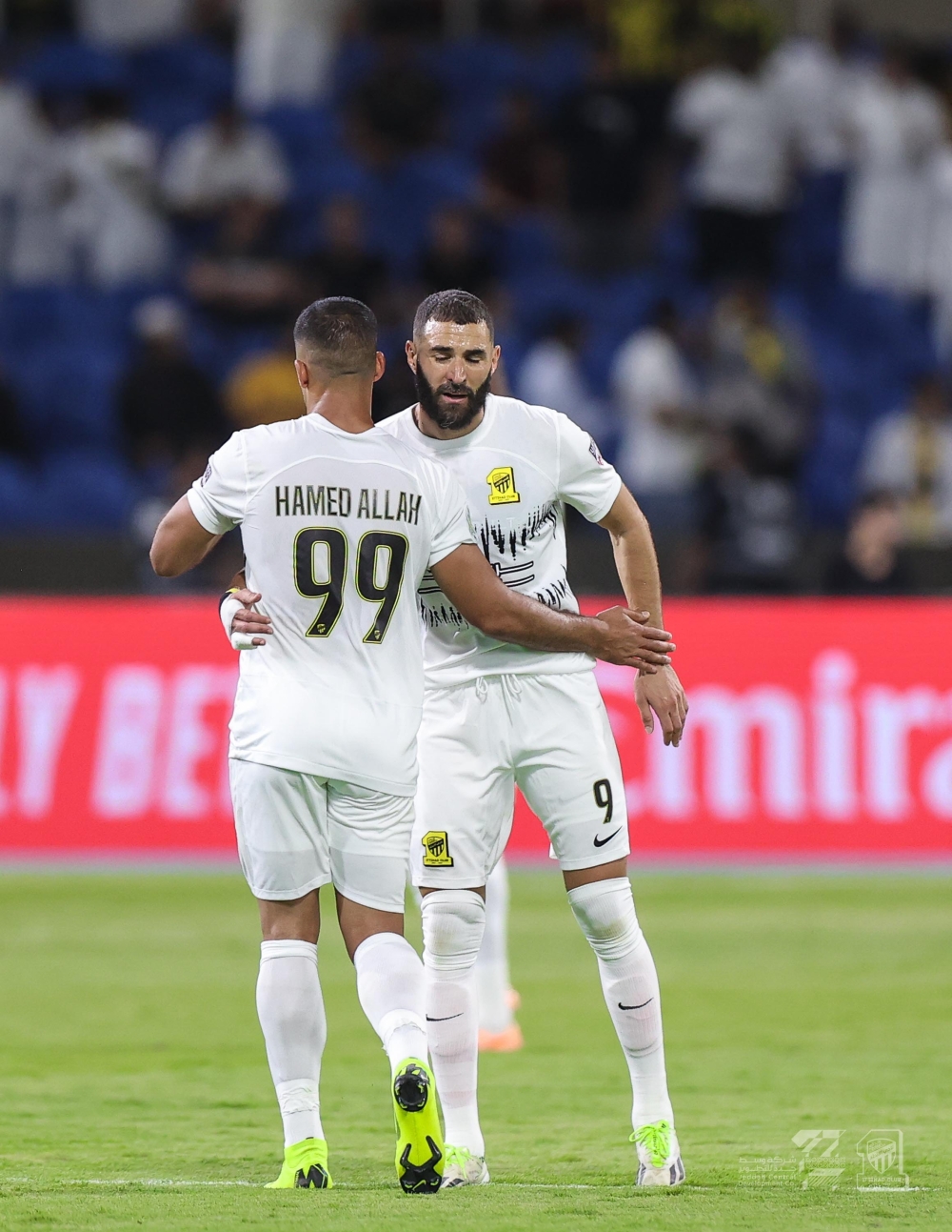 العودة لأيام بورتو.. نونو يؤسس شراكة بنزيما وحمدالله
