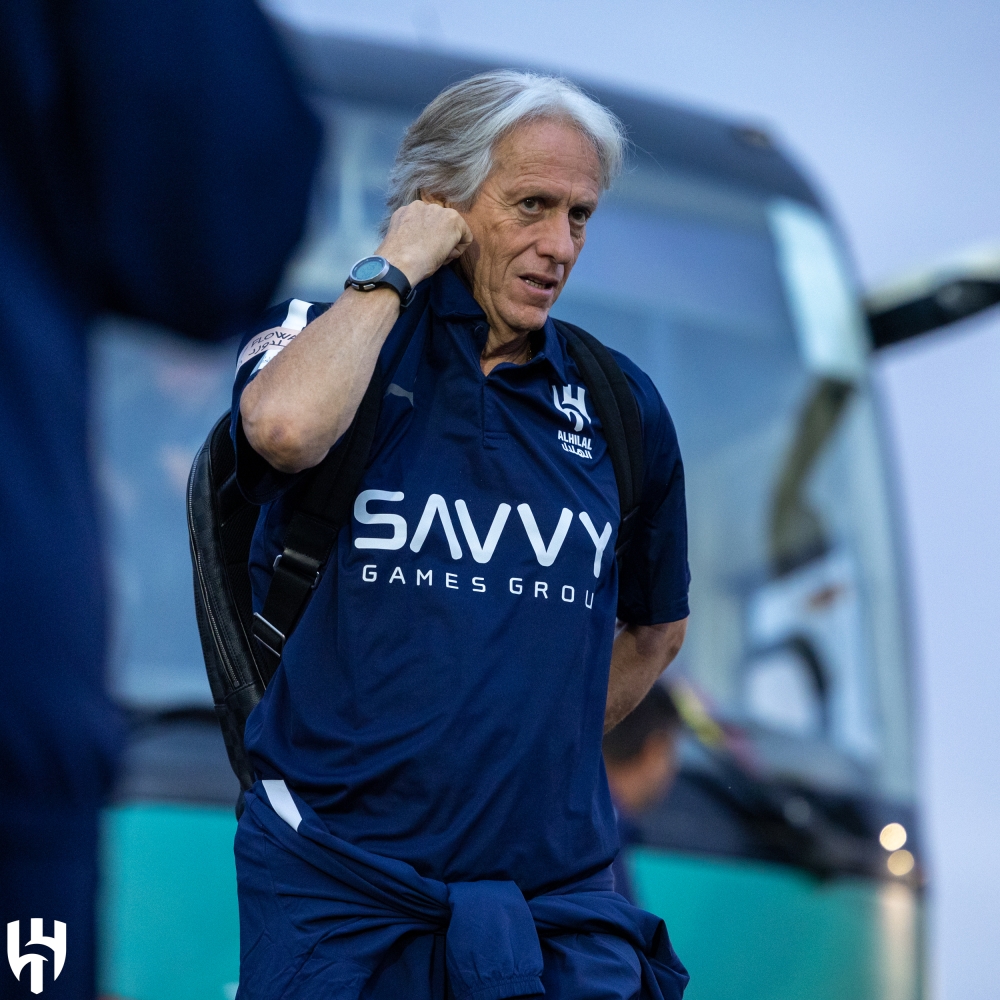 جيسوس يعلن تشكيل الهلال لمباراة السد