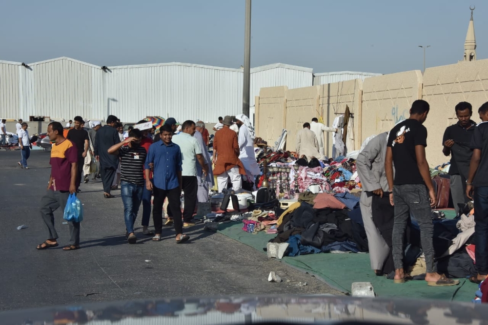 البيع العشوائي خارج السوق