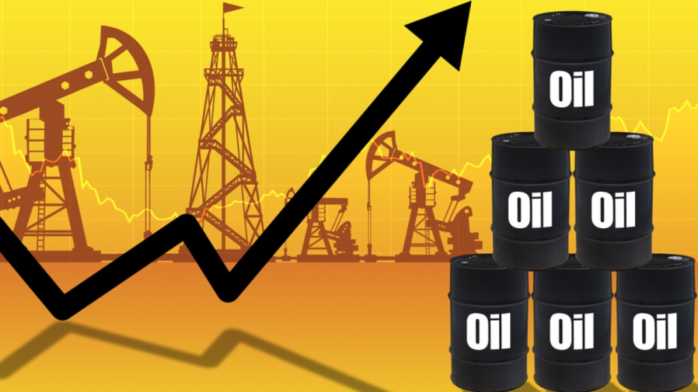 خفض الإنتاج يدفع أسعار النفط إلى الصعود