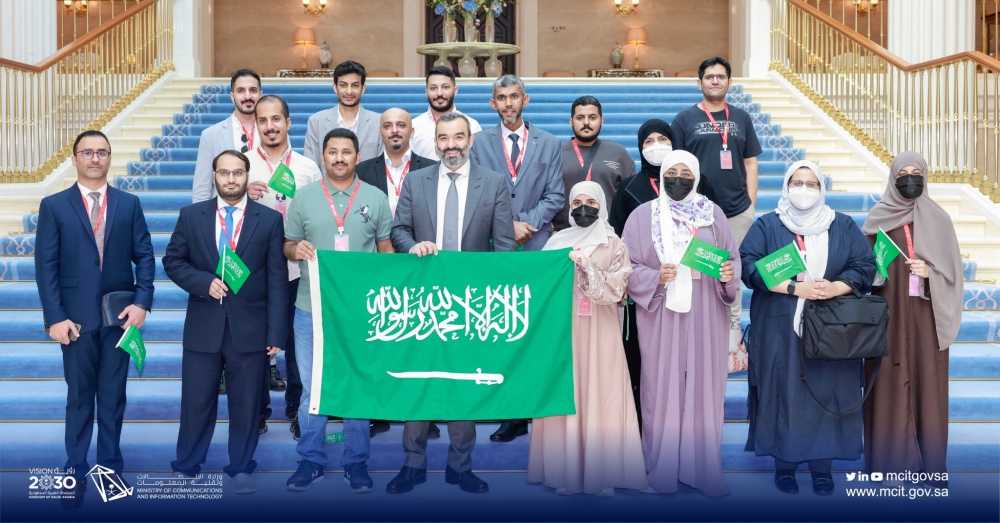 بعد تدريبهم في الصين.. تفاصيل تكريم 'الاتصالات' لـ15 شابا