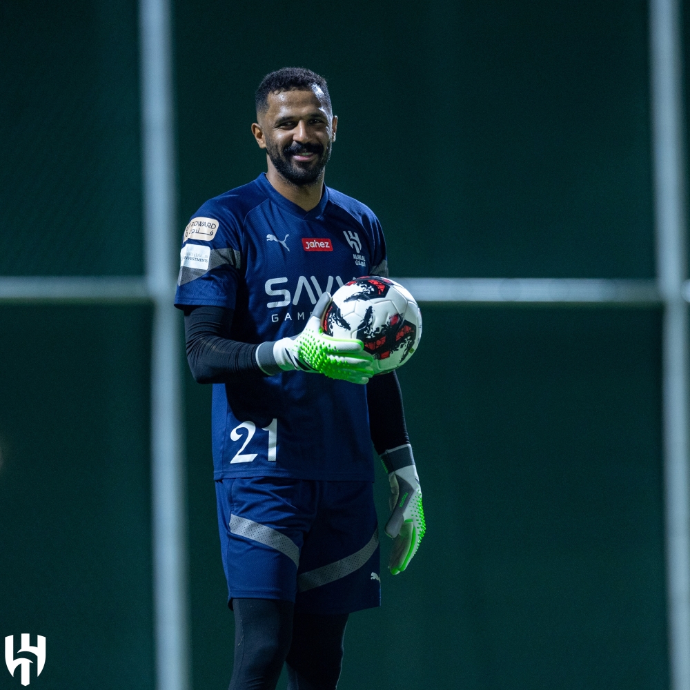 قبل مواجهة النصر.. العويس يمنح جيسوس الأمل