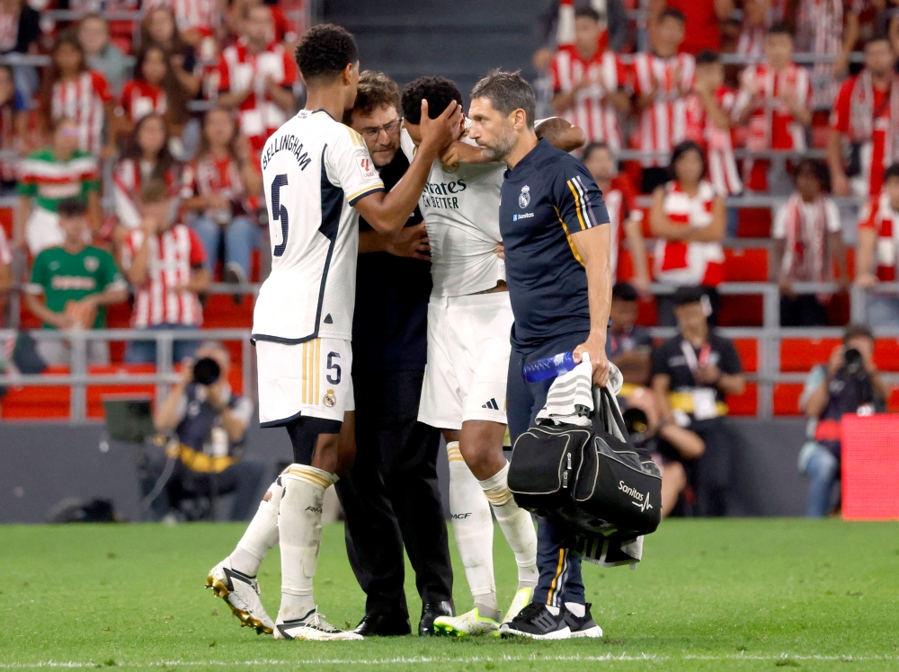 ميليتاو يواجه خطر الغياب عن ريال مدريد لنهاية الموسم