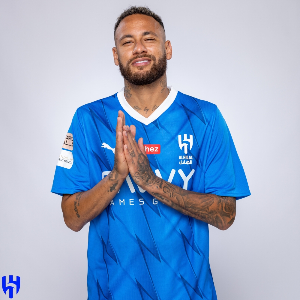 الهلال ونيمار .. حديث العالم
