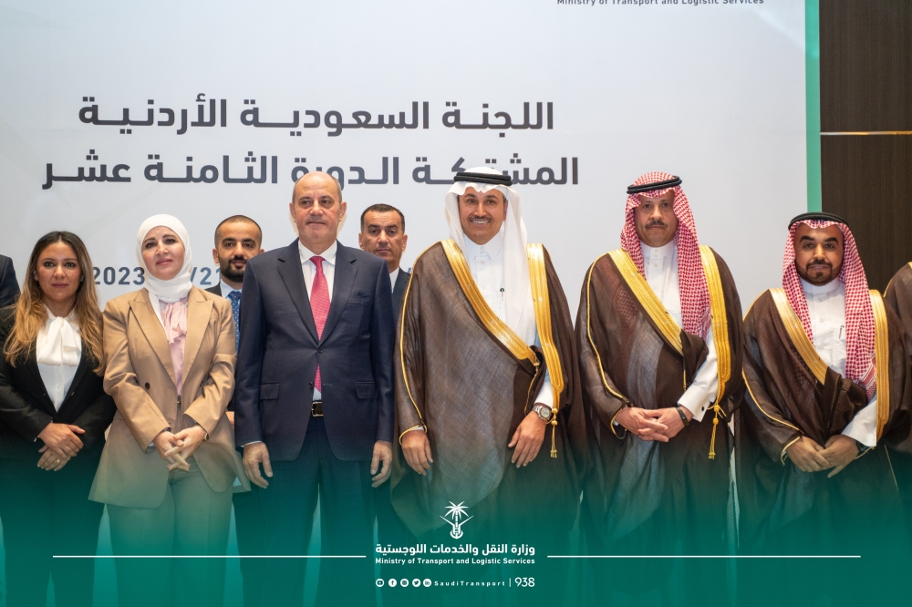 وزير النقل: مباحثات لربط سككي بين المملكة والأردن