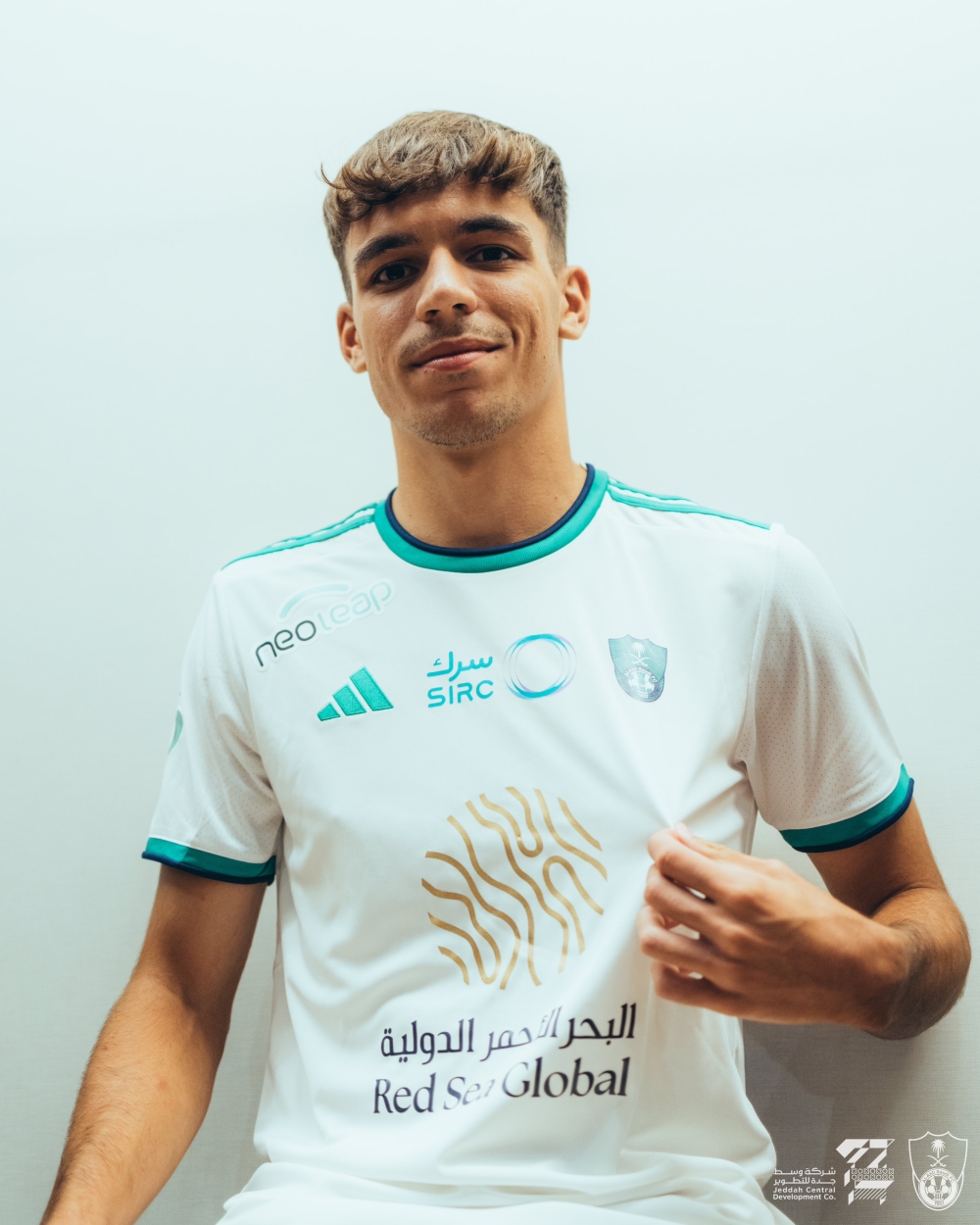 فيغا.. مفتاح جديد لدوري روشن السعودي وهزة لأوروبا