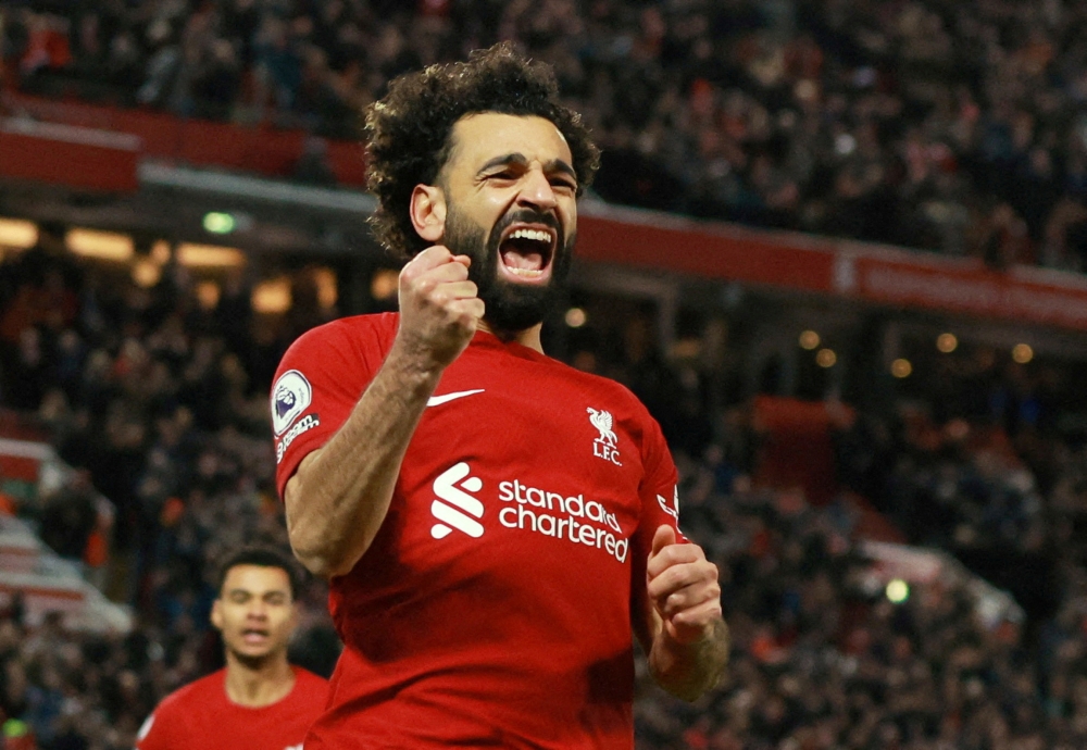 غدا.. ليفربول يحسم موقفه من عرض الاتحاد لمحمد صلاح