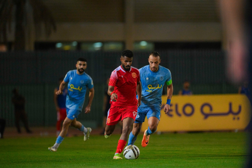 القادسية يتصدر دوري يلو بانتصار قاتل على الباطن