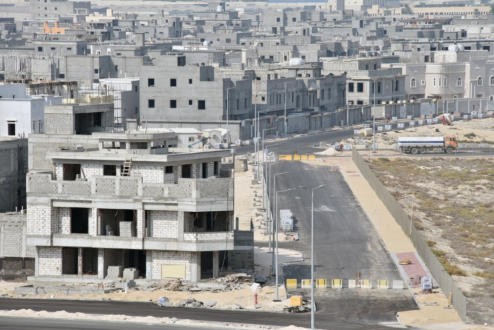 خدمات متنوعة للمستفيدين من البورصة العقارية (اليوم)