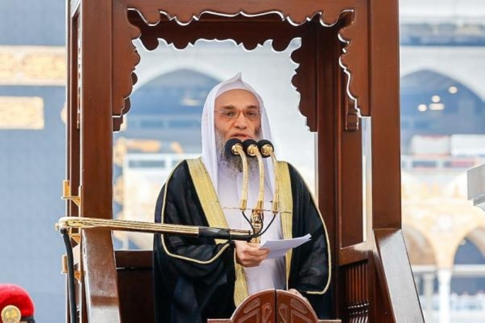 خطيب المسجد الحرام: حريتكم تكون بكمال عبوديتكم لربكم