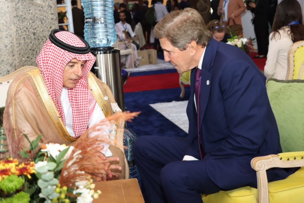 الجبير يلتقي المبعوث الرئاسي الأمريكي لشؤون المناخ