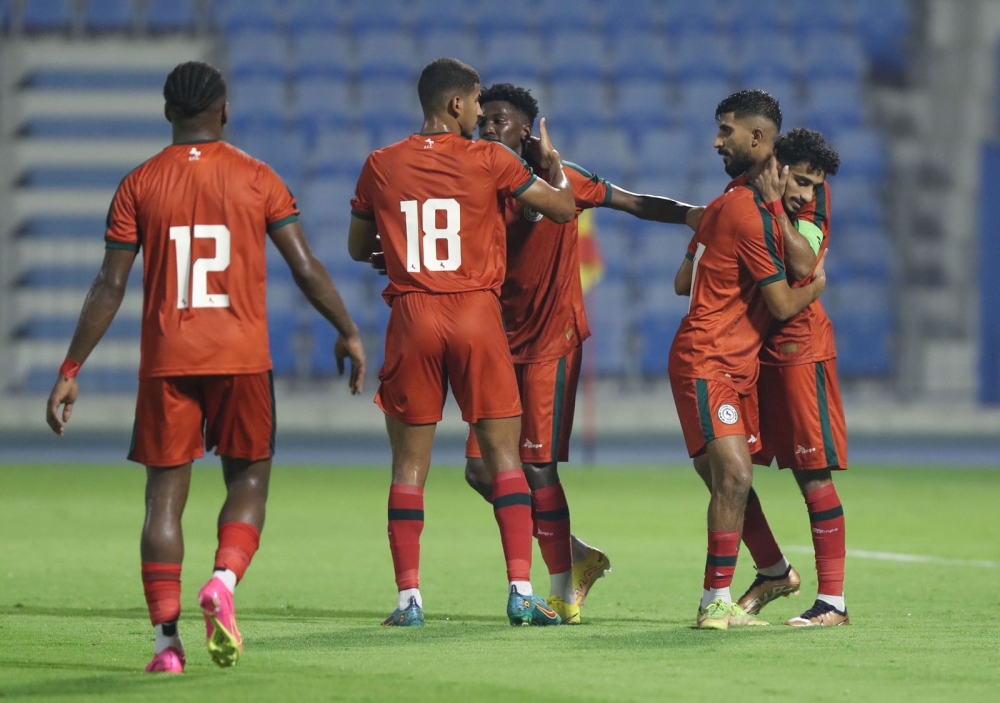 استعدادا لأبها .. الاتفاق يتغلب على الرفاع البحريني بثلاثية