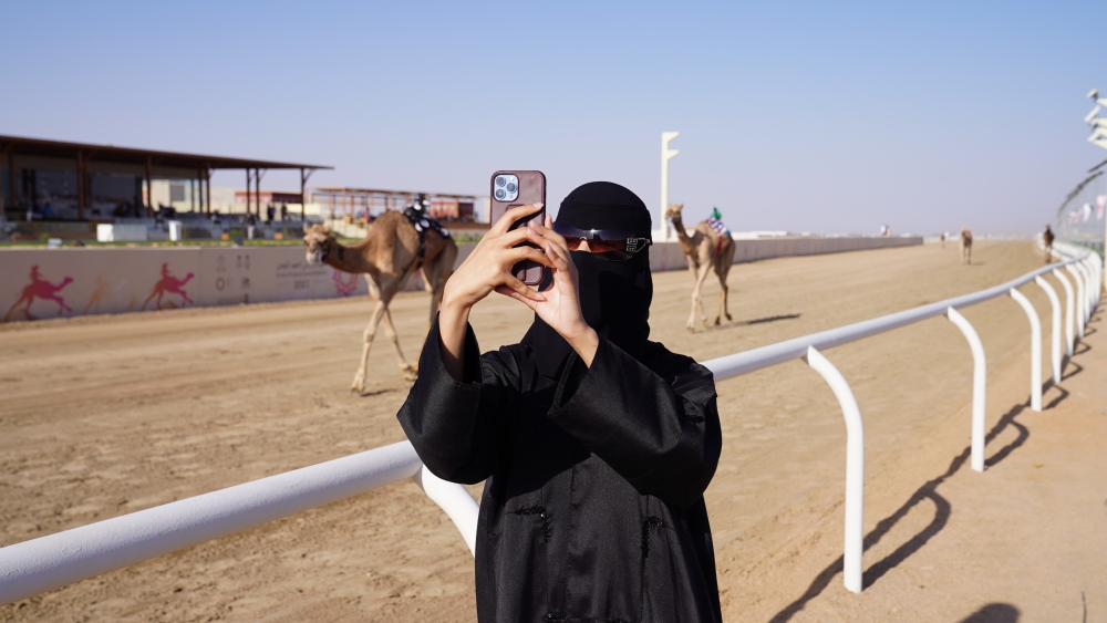 الصدفة تدخل 