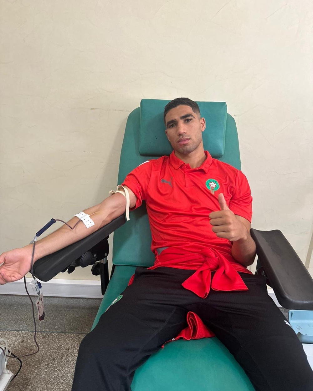 لاعبو المغرب يتبرعون بالدم لضحايا الزلزال