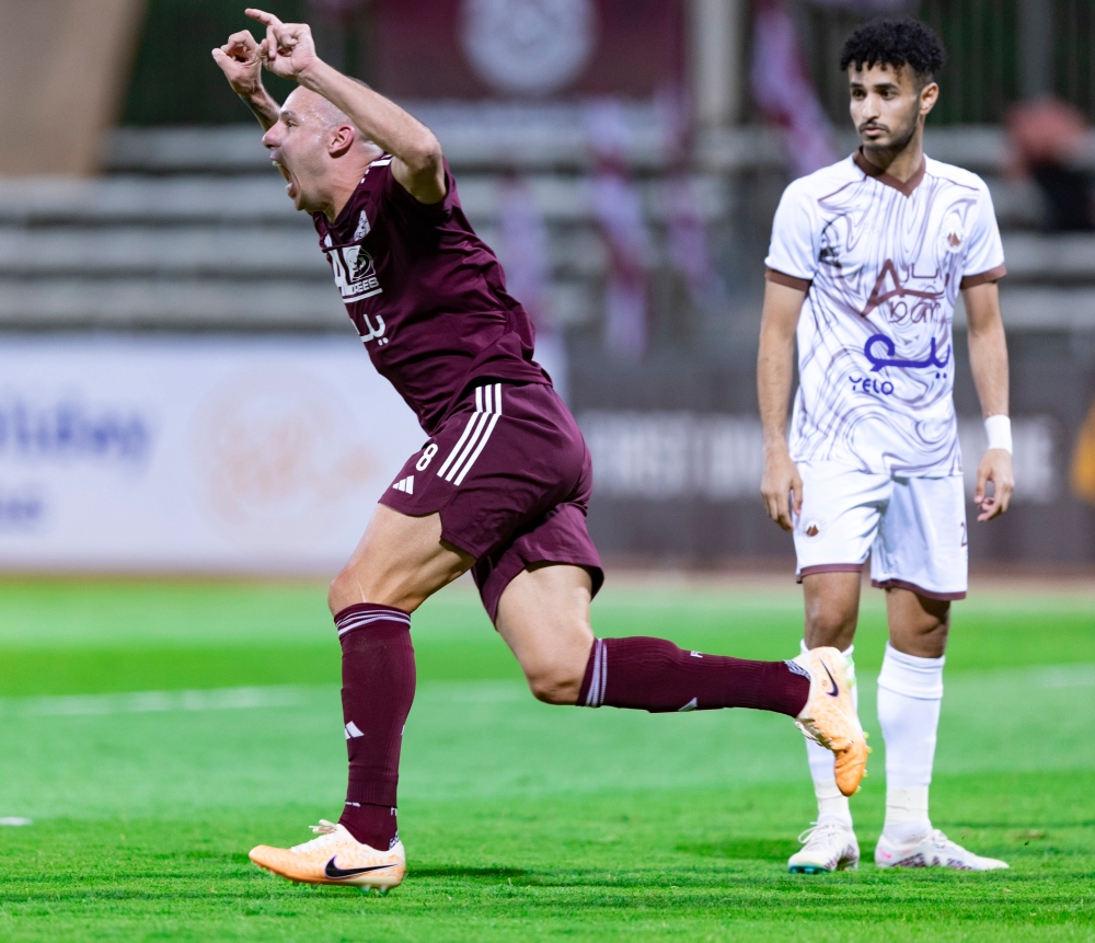 دوري يلو.. العربي يُسيطر على الصدارة والفيصلي يُطارده