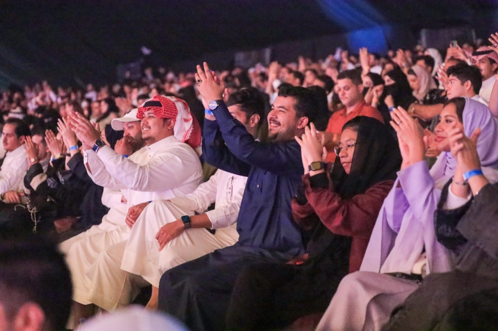 تفاعل الجمهور بكل حماس من حماس مع الحفل - اليوم