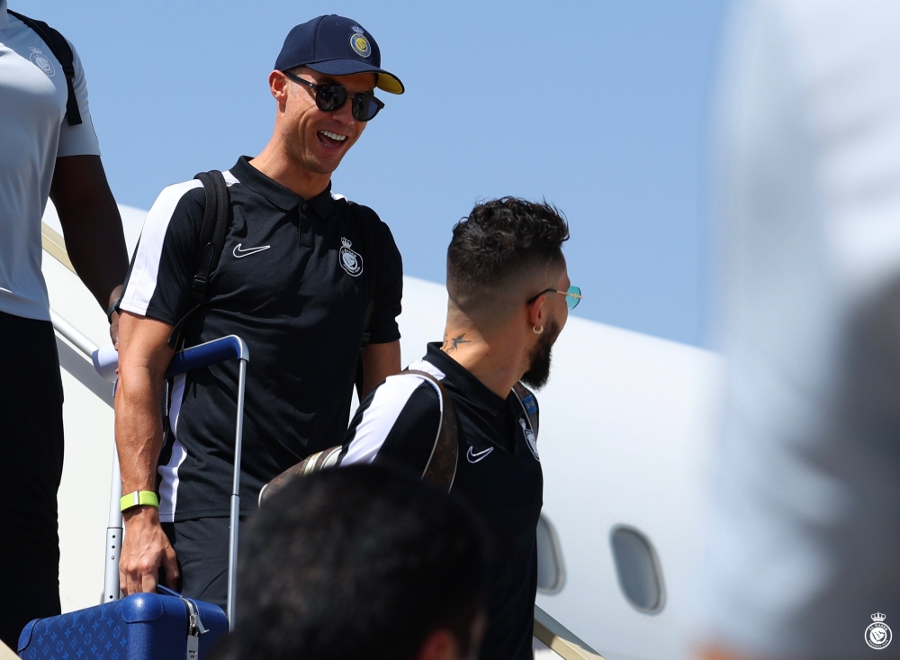 فيديو | رونالدو يثير جنون الجماهير الإيرانية