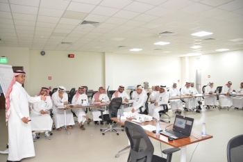 تهدف إلى تحسين كتابة التقارير الإشرافية وتعزيز مخرجاتها بما يعود بالفائدة على الميدان الإداري والتعليمي - اليوم 