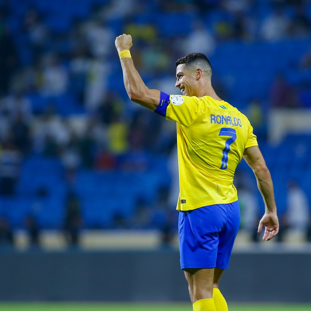 فيديو| برتغاليون يدعمون رونالدو أمام الأهلي